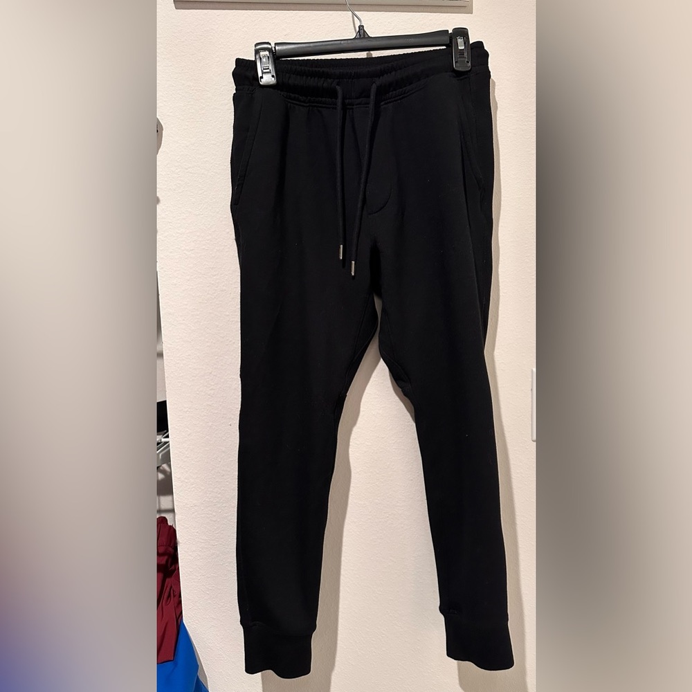American Eagle black joggers